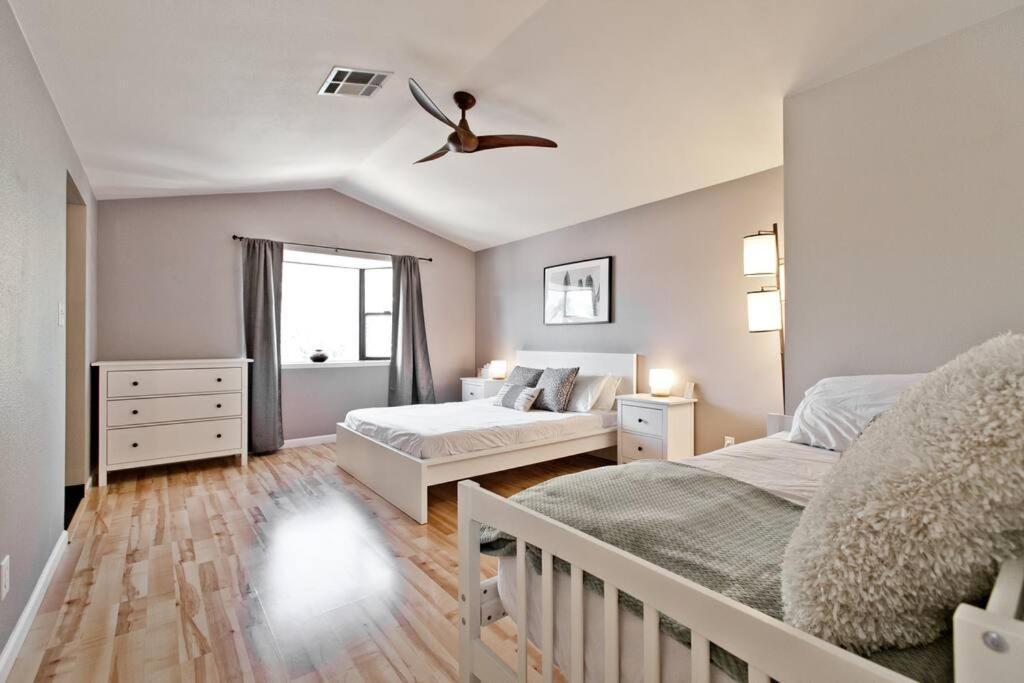 Bright, Modern 4Br With Beautiful Backyard & Pool! Villa Las Vegas Dış mekan fotoğraf